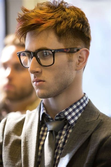 Cool Men S Looks Wearing Glasses 27 Haircuts For Men Mens Hairstyles Trendy Mens Hairstyles