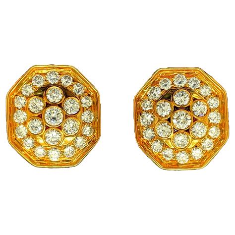 Vintage Harry Winston Cluster Diamond Clip On Earrings 18k Yellow Gold For Sale At 1stdibs