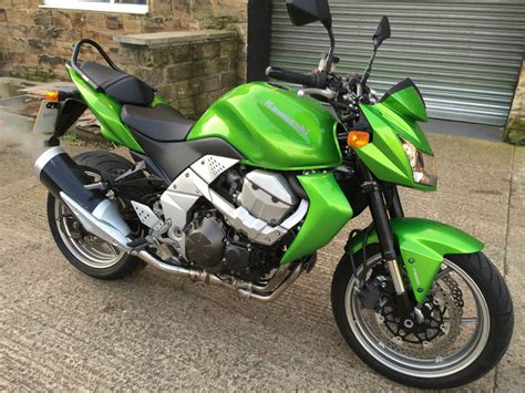 Kawasaki ZR 750 M7F ABS ONLY 7600 MILES