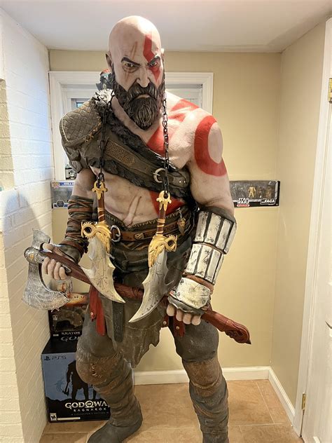 Kratos Life Size Statue : r/GodofWar