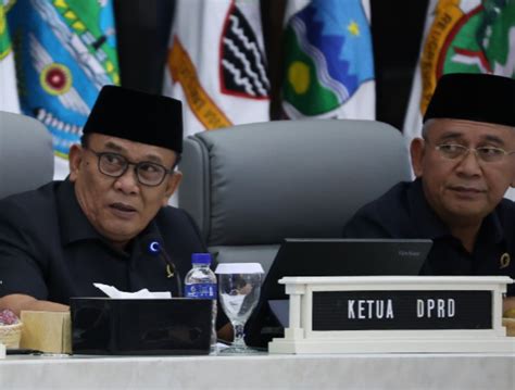 DPRD Jabar Gelar Rapat Paripurna Penyampaian Pandangan Umum Fraksi Dan