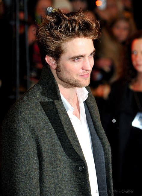 Pin By Shelby Pierce On Heartthrob Robert Pattinson Heartthrob Robert