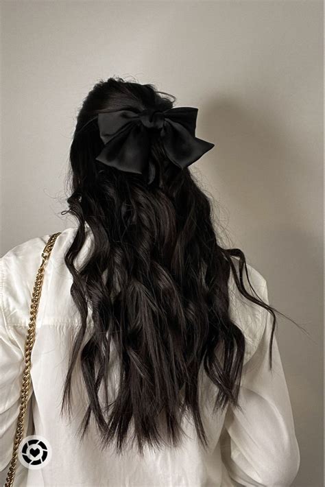 bow clip hairstyle | Bow hairstyle, Ribbon hairstyle, Black hair bows