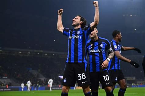 Ditunggu Ac Milan Inter Milan Stop Euforia Kelolosan Di Coppa Italia