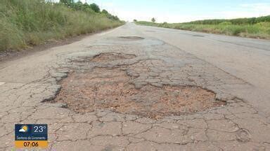 Bom Dia Rio Grande Motoristas Reclamam De Buracos Na ERS 324 No