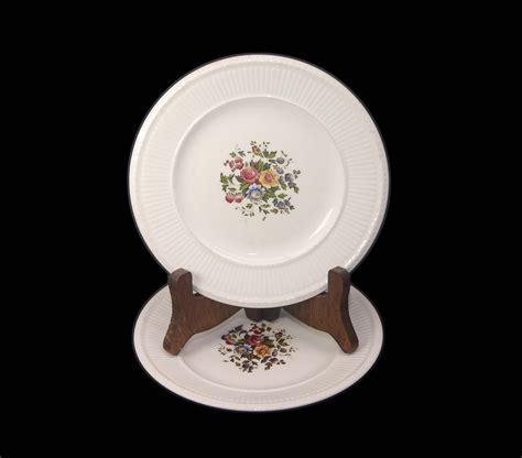 Pair Of Wedgwood Conway AK8384 Bread Plates Made In England Sold As