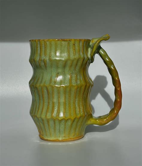 Haven Tunin ⠀ | Adding more pottery to my wall to prove that I actually