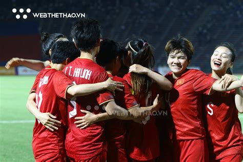 Chùm ảnh Tuyển Nữ Việt Nam Vỡ òa Khi Lần Thứ 4 Liên Tiếp Vô địch Sea Games