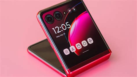 Motorola nın bir sonraki katlanabilir telefonu sızdırıldı SDN