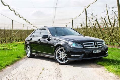 2011 Mercedes C250 Avantgarde Black AMG Sports pack - Find Me Cars