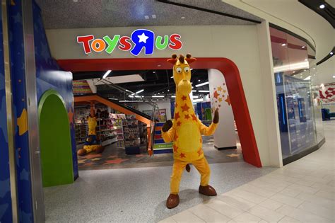 Toys R Us To Open First Standalone Store In Chicago Area At Suburban Mall