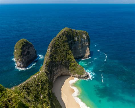 Rent Car Driver Nusa Penida Maha Nusa Journey