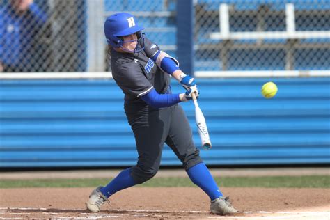 Hofstra softball falls in double header to Monmouth — The Hofstra Chronicle