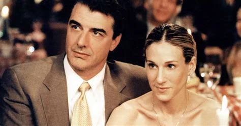 Nữ chính của Sex and the City hẹn hò với 28 người đàn ông