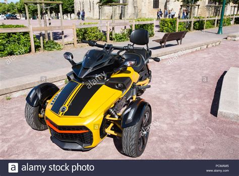 Tricycle Motorbike Hi Res Stock Photography And Images Alamy