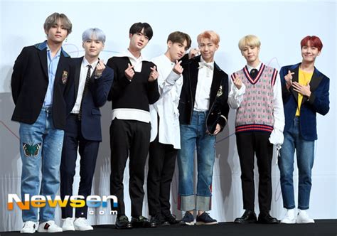 ‘대중음악상 아이유 혁오 5개 최다부문 후보 방탄도 4개부문 노미네이트 손에 잡히는 뉴스 눈에 보이는 뉴스 뉴스엔