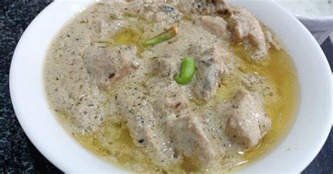 White Creamy Chicken Karahi Recipe By Anam Azhar Cookpad