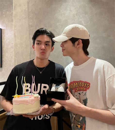 Net S Birthday NetJames Foto Kekasih Laki Laki Tampan Pria Gay