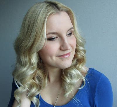 Käkkäräviikko päivä lyhyet hiukset ja jälkipohdinnat NUDE