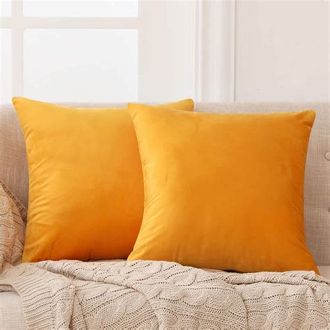 Colors That Go With Gray Sofa Foter