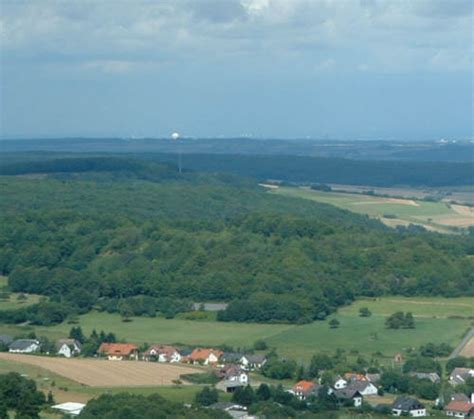 wohlfahrt a s Burg Olbrück im Brohltal