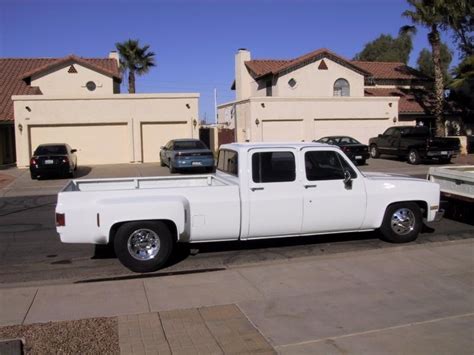 Sprsprts 1987 Chevy Crew Cab Dually