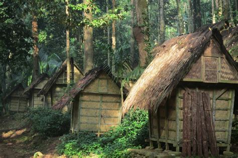 Sulah Nyanda Rumah Dengan Konsep Aturan Adat Khas Suku Baduy