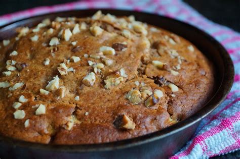 Beautifully Moist Banana Walnut And Raisin Cake My Inspiration