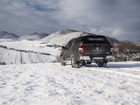 Test Renault Alaskan dCi 190 Prvý pokus vyšiel AutoGrip