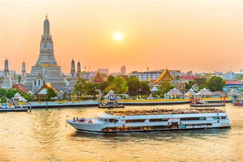 Dinner Cruise Bangkok Full Guide Best Deals Royal Vacation