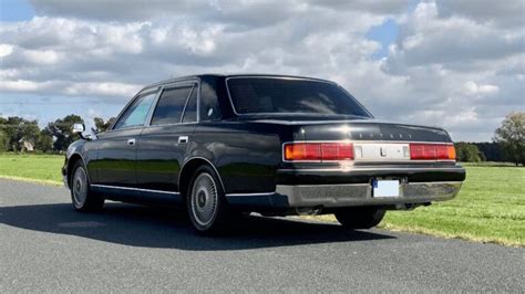 Toyota Century V12 - Secret Classics