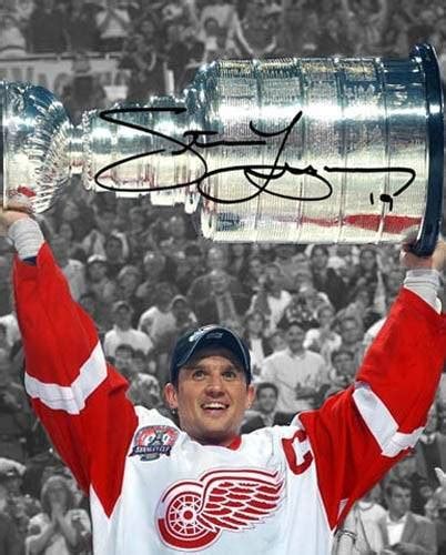 Steve Yzerman Detroit Red Wings Stanley Cup Winner Signed Photo ...