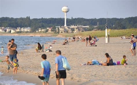 Complete Guide To Manistee Mi 26 Best Things To Do For The Most