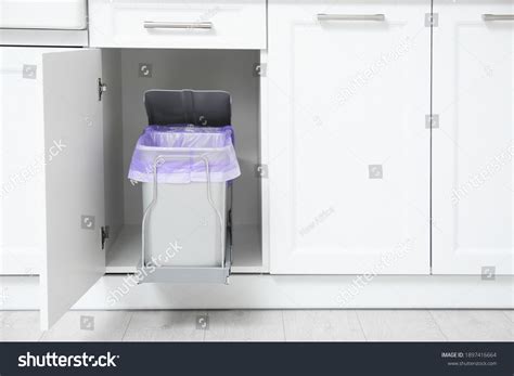 kitchen trash images stock  vectors shutterstock