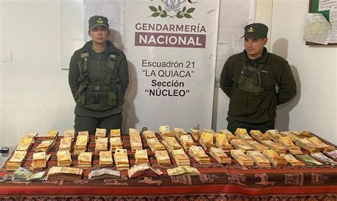 Patrulla De Gendarmería Encuentra Más De 10 Millones De Pesos En La