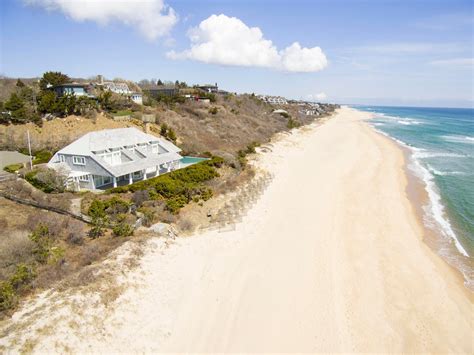 Bernie Madoffs Former Hamptons Home Is Back On The Market For 22 5