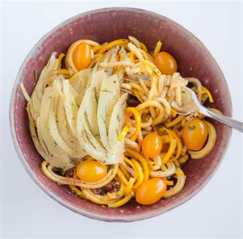 Yellow Squash Noodles with Tomato Basil Sauce | Healthy Nibbles & Bits