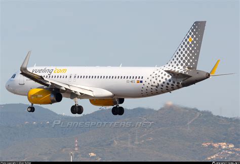 EC MES Vueling Airbus A320 232 WL Photo By Oliver Richter ID 799506