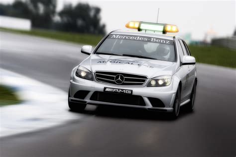 2009 Mercedes Benz C63 AMG Estate F1 Medical Car HD Pictures