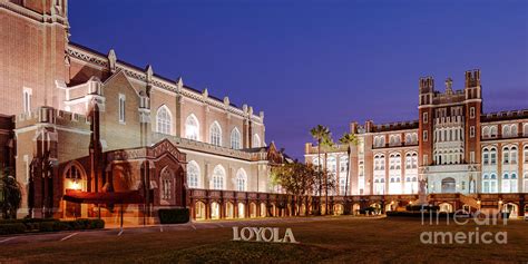 Marquette Hall And Holy Name Of Jesus Catholic Church At Loyola ...