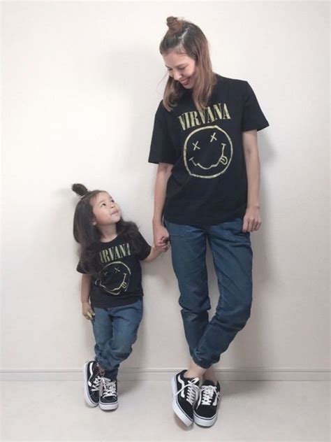 【カップル必見コーデ】人気ブランドのお揃いtシャツで出かけよう♡ Arine アリネ