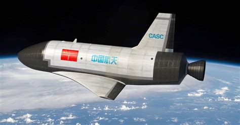 El avión espacial secreto de China libera un objeto en órbita