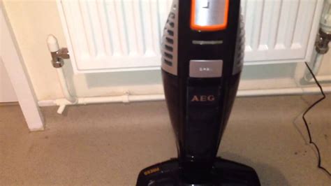 Aeg Ultrapower Ag5020 Cordless Vacuum Cleaner Review Youtube