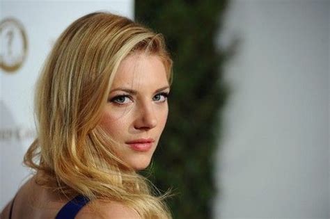 Katheryn Winnick Photo Katheryn Winnick The Vanity Fair And Juicy