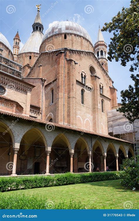 Basilica Interna Di Sant Antonio Di Padova Italia Immagine Stock