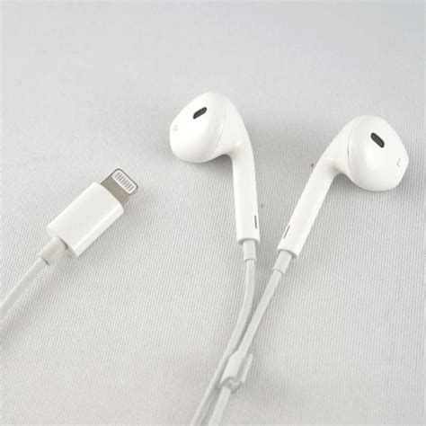 Apple 純正 Earpods With Lightning Connector ライトニング イヤホン Iphone アップル アイフォン