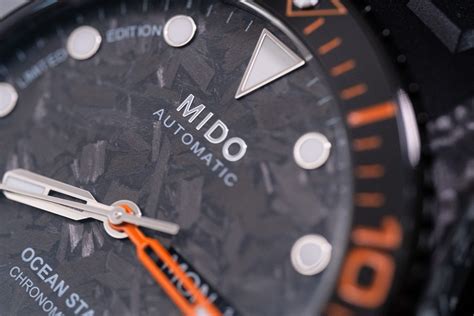 Mido Ocean Star 200C Carbon Chronometer Limited Edition M042 431 77 081