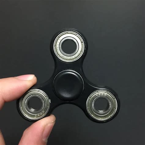 New Colors Tri Spinner Fidget Spinner Toy Plastic Edc Hand Spinners