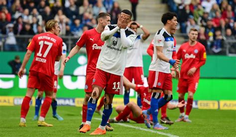 Kein Tor Kein Sieg Platz 3 Warum Beim Hsv Dennoch Keiner Von