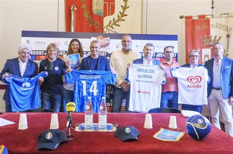 Presentata A Rimini La Partita Del Cuore Per La Romagna